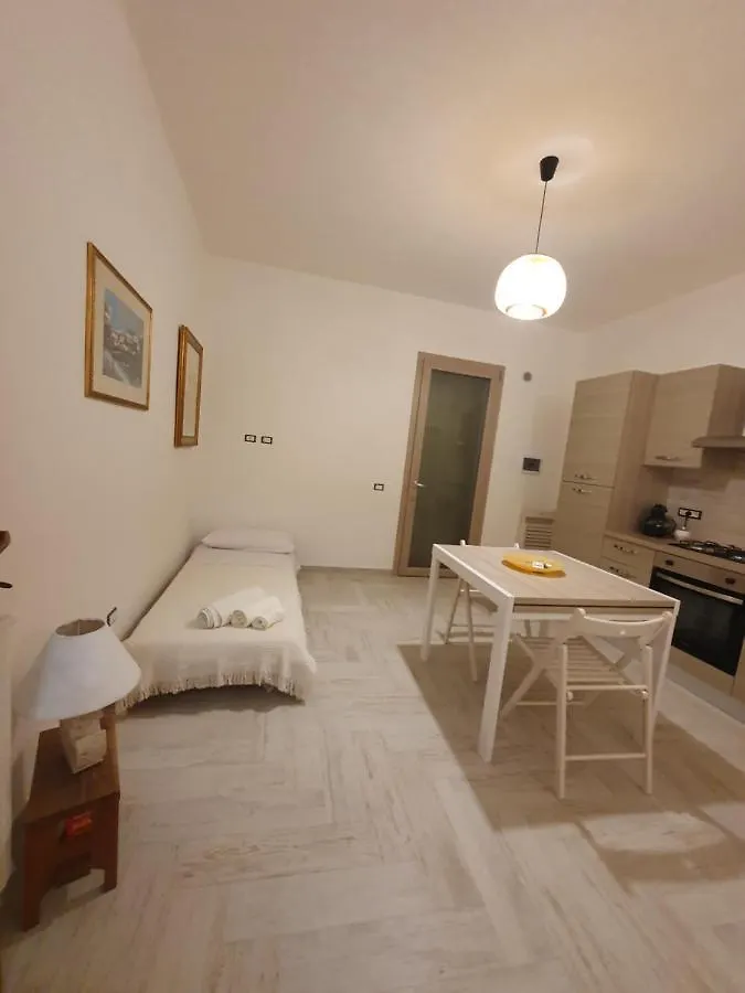 アパート アルゲーロGabrielhouseアパートメント イタリア